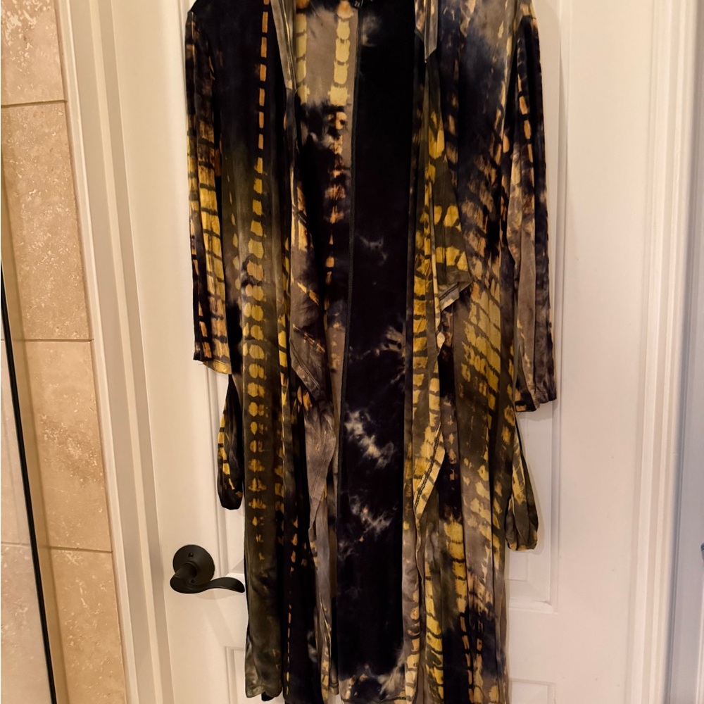 COIN 1804 2X Tie-Dye Cardigan Duster in Black and Mustard